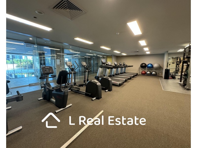 2704/9 Waterside Place, Docklands VIC 3008