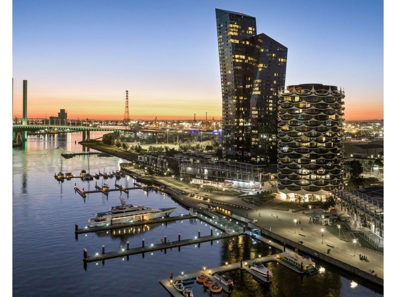 2604/8 Pearl River Road, Docklands VIC 3008