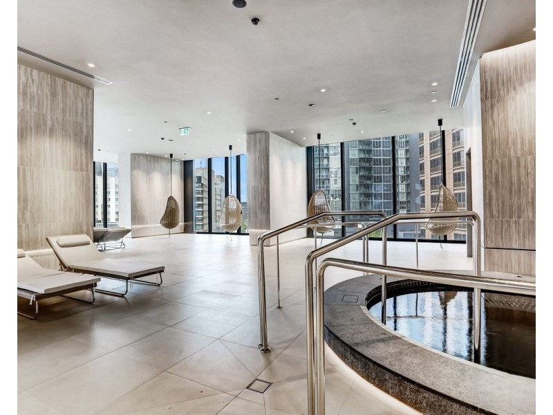 4417/160 Victoria Street, Carlton VIC 3053