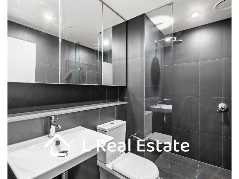 3006E/888 Collins Street, Docklands VIC 3008