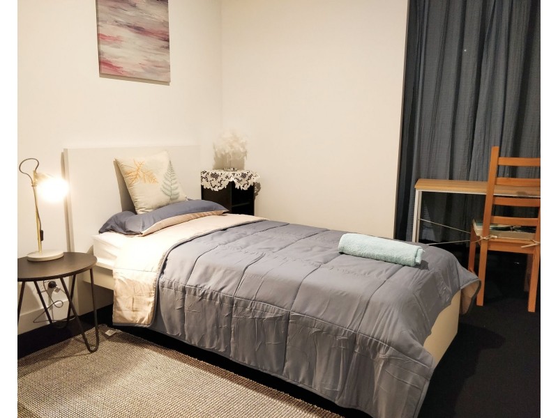 2019/160 Victoria Street, Carlton VIC 3053