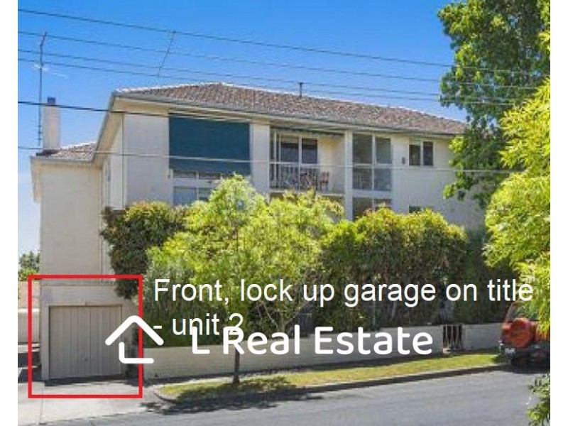 2/93 Mathoura Road, Toorak VIC 3142