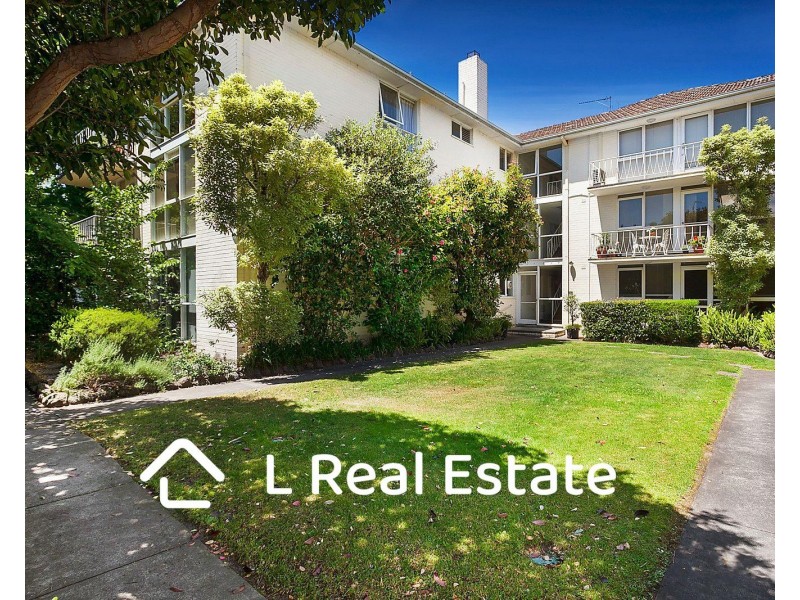 2/93 Mathoura Road, Toorak VIC 3142