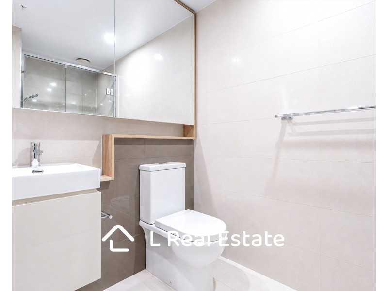 2702/3 Yarra Street, South Yarra VIC 3141