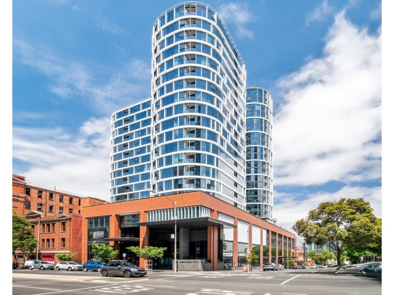 1610/105 Batman Street, West Melbourne VIC 3003
