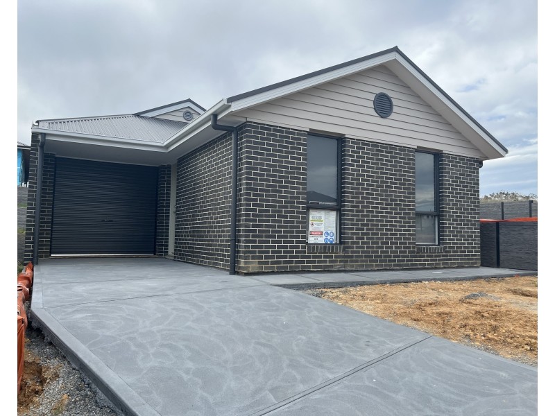 63 Cotterdale Avenue, Mount Barker SA 5251