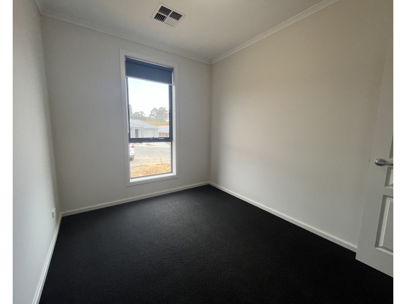 63 Cotterdale Avenue, Mount Barker SA 5251