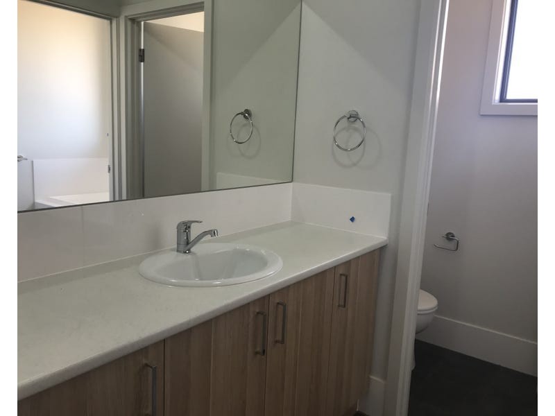 31 Clover Court, Mount Barker SA 5251