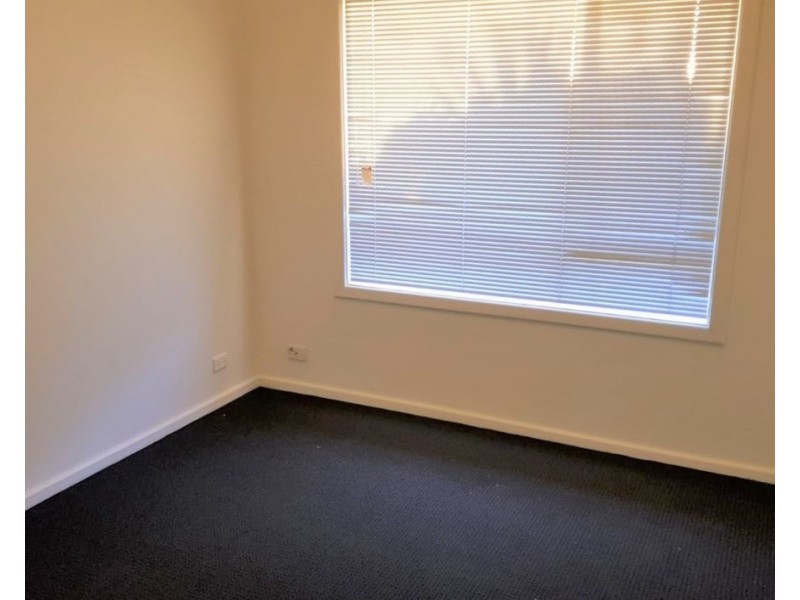 8 Bertana Road, Para Hills West SA 5096