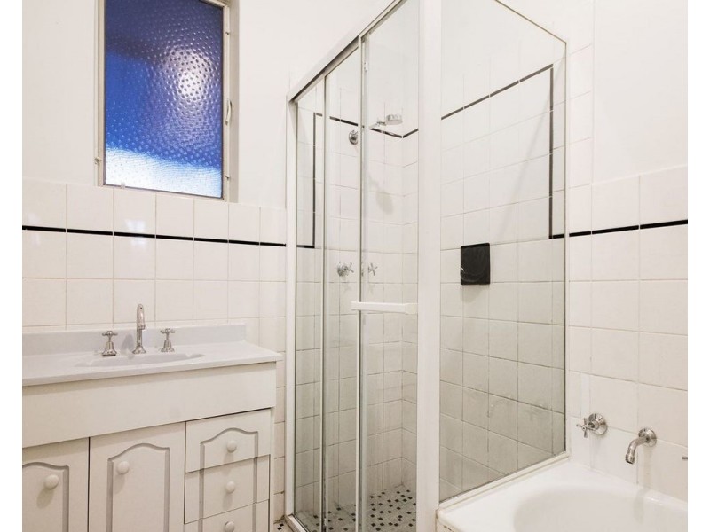 8 Bertana Road, Para Hills West SA 5096