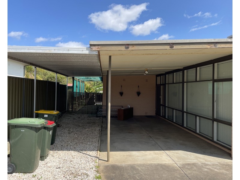 37 Frances Avenue, Para Hills SA 5096