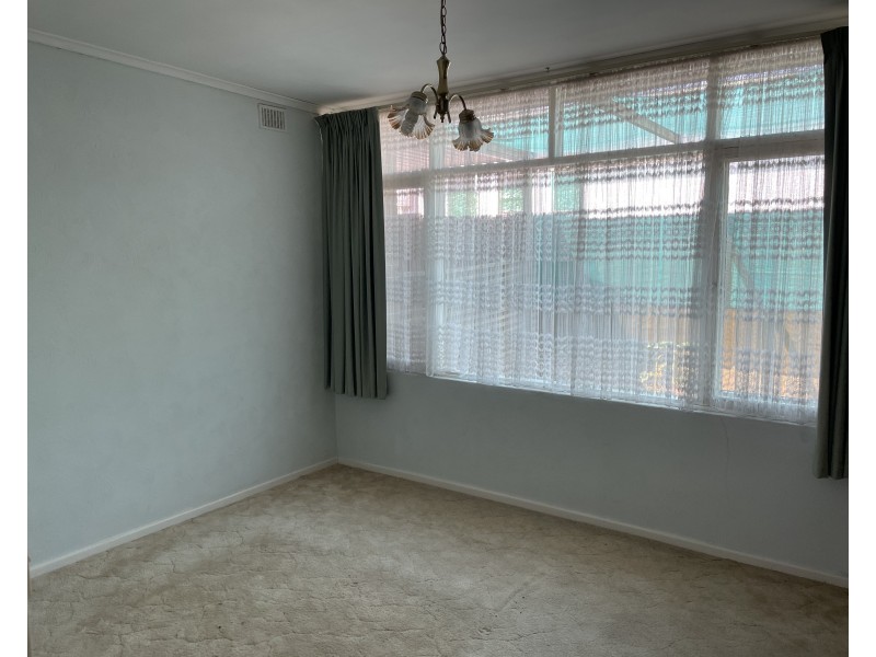 37 Frances Avenue, Para Hills SA 5096