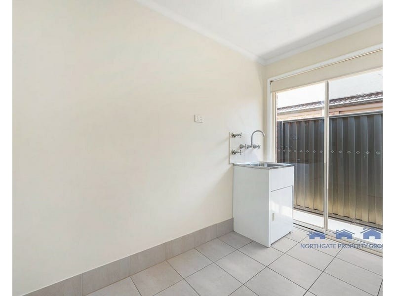 5 Oakwood Circuit, Munno Para West SA 5115