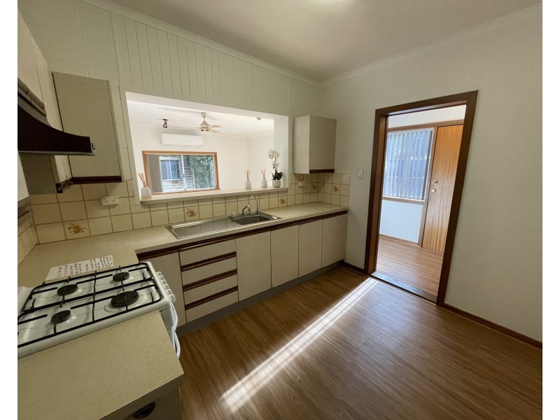 8 Liberman Road, Para Hills SA 5096