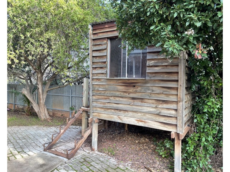 8 Liberman Road, Para Hills SA 5096