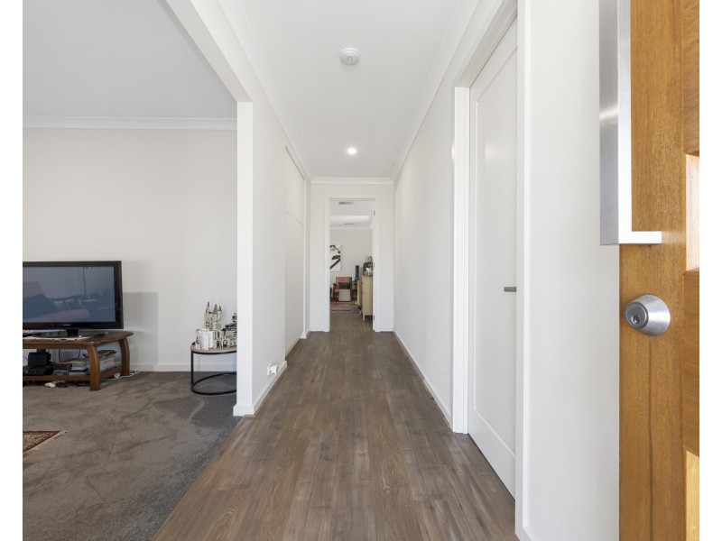 30 Lindholm Parade, Hayborough SA 5211
