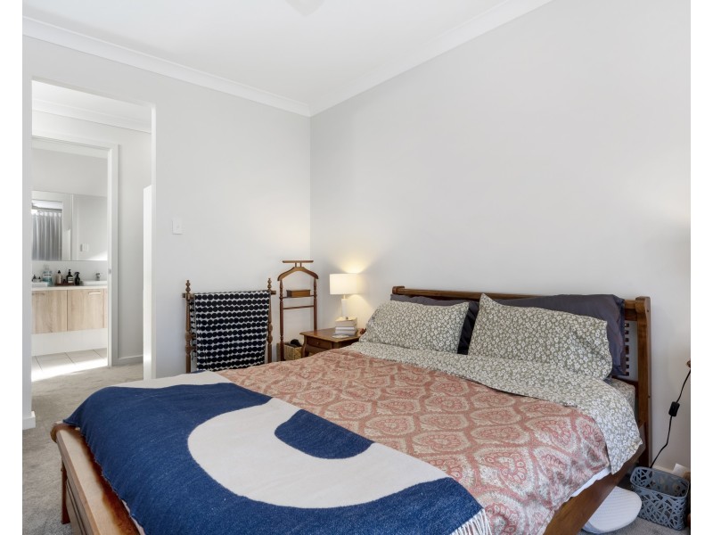 30 Lindholm Parade, Hayborough SA 5211