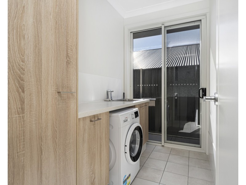 30 Lindholm Parade, Hayborough SA 5211