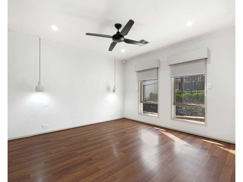 1 Southbury Road, Enfield SA 5085