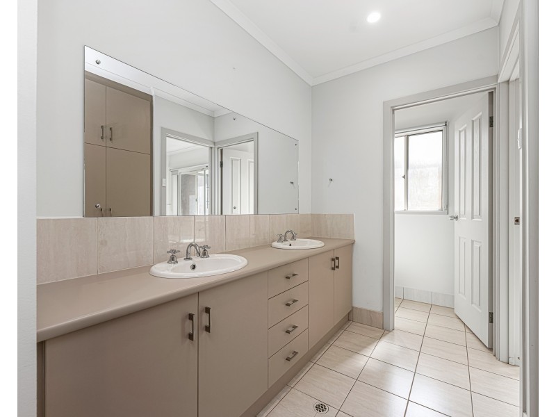 1 Southbury Road, Enfield SA 5085