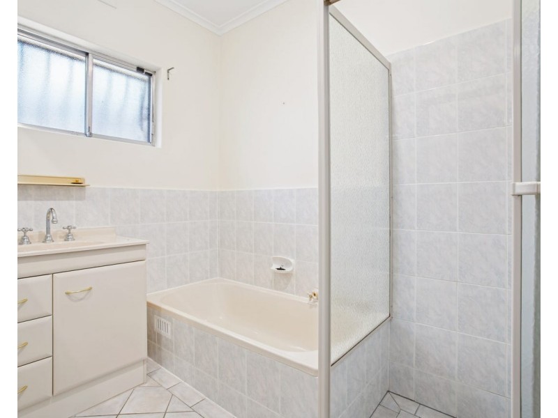 5 Ramsgate Avenue, Modbury Heights SA 5092