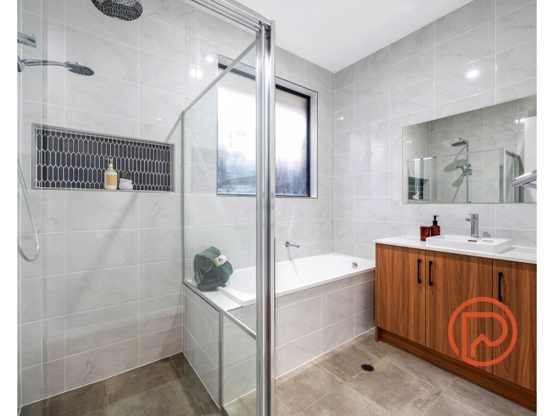 2 Raylene Court, Blakeview SA 5114