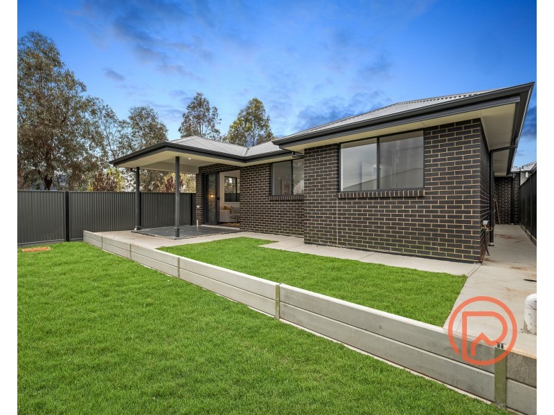 2 Raylene Court, Blakeview SA 5114