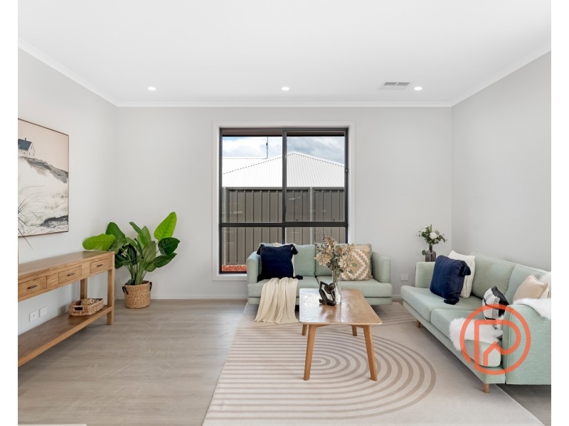 2 MINT DRIVE, Hayborough SA 5211