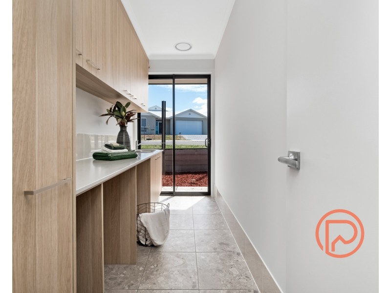 2 MINT DRIVE, Hayborough SA 5211