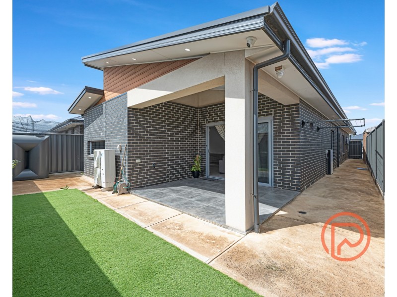 14 Bracken Avenue, Andrews Farm SA 5114