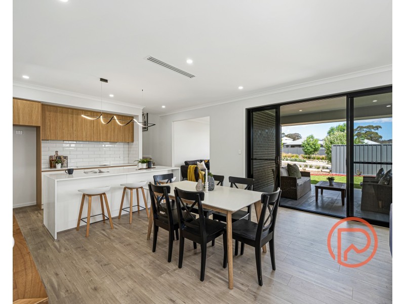 24 Martello Avenue, Mount Barker SA 5251
