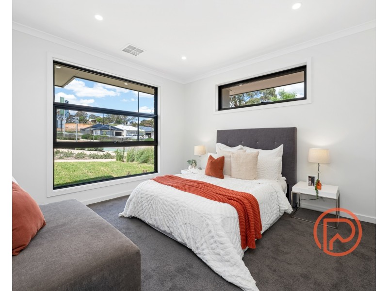 24 Martello Avenue, Mount Barker SA 5251