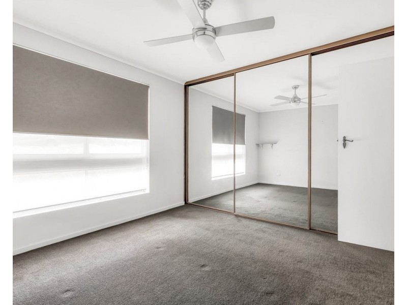 25 Lorikeet Avenue, Modbury Heights SA 5092