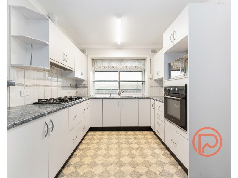 39 Barmera Avenue, Hope Valley SA 5090