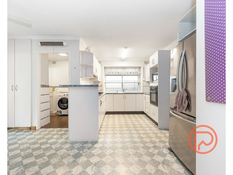 39 Barmera Avenue, Hope Valley SA 5090