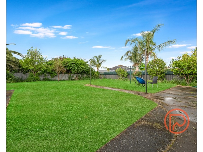 39 Barmera Avenue, Hope Valley SA 5090