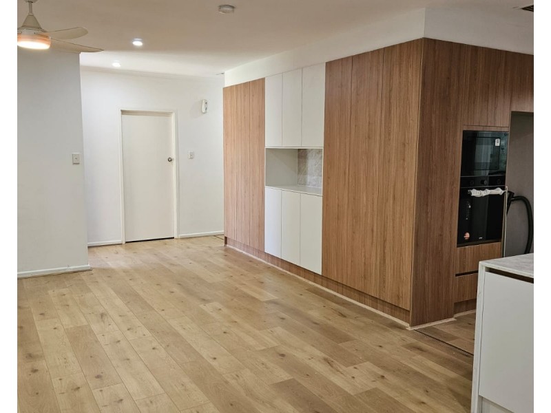 12 Perth Avenue, Valley View SA 5093