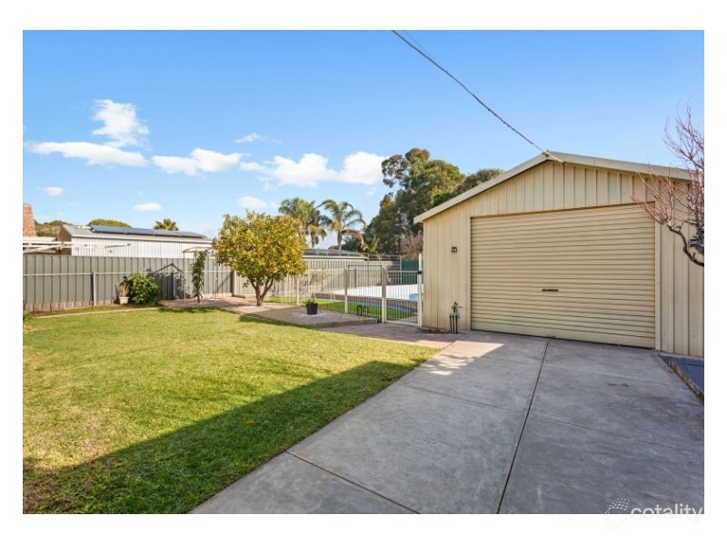 12 Perth Avenue, Valley View SA 5093