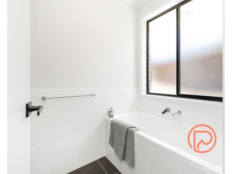 2 Aurora Drive, Waitpinga SA 5211