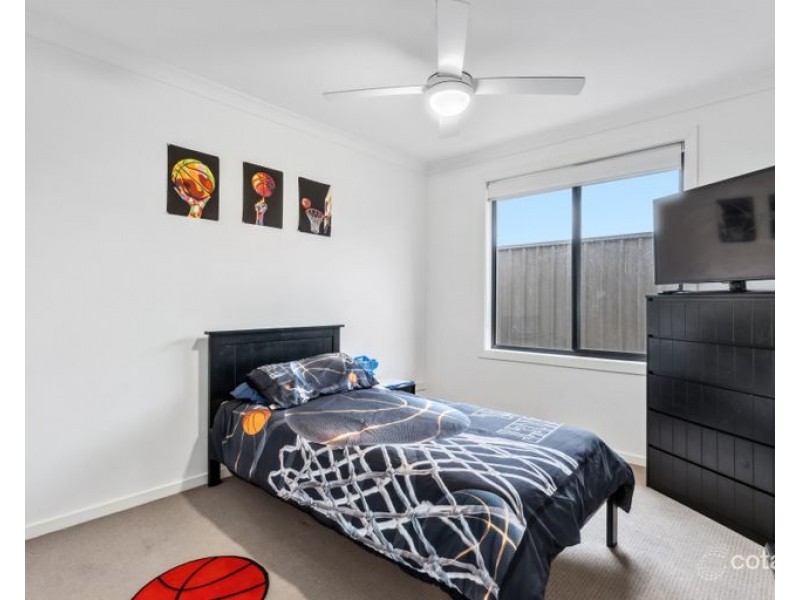 4 Farmer Road, Munno Para West SA 5115