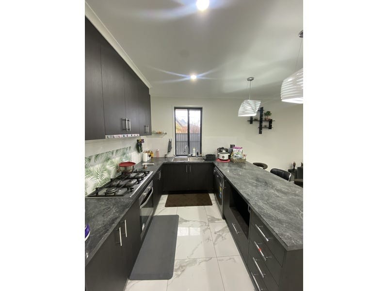 8 Hopetoun Avenue, Kilburn SA 5084