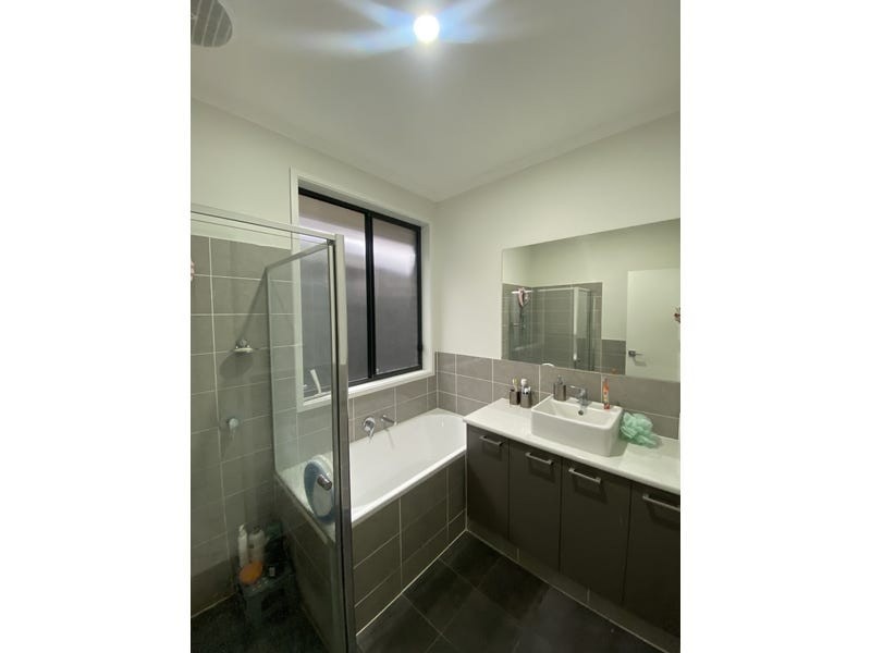 8 Hopetoun Avenue, Kilburn SA 5084