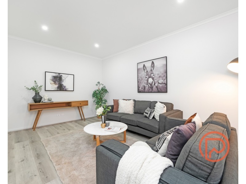 12 Newbury Street, Mount Barker SA 5251