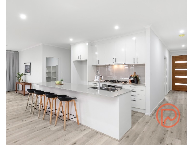 12 Newbury Street, Mount Barker SA 5251