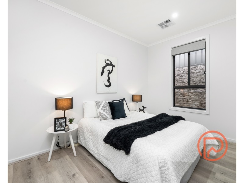 12 Newbury Street, Mount Barker SA 5251