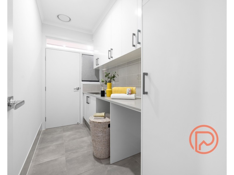 12 Newbury Street, Mount Barker SA 5251