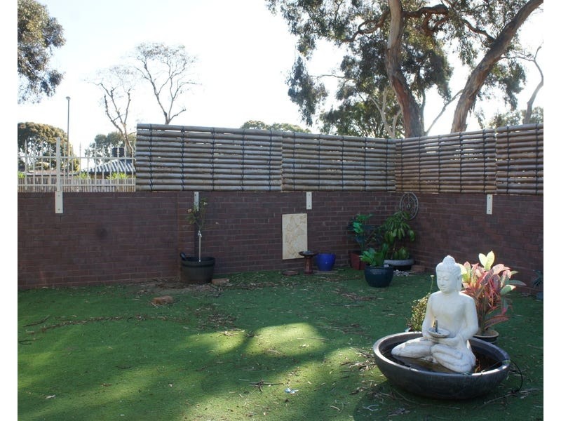 15 Rogers Crescent, Paralowie SA 5108