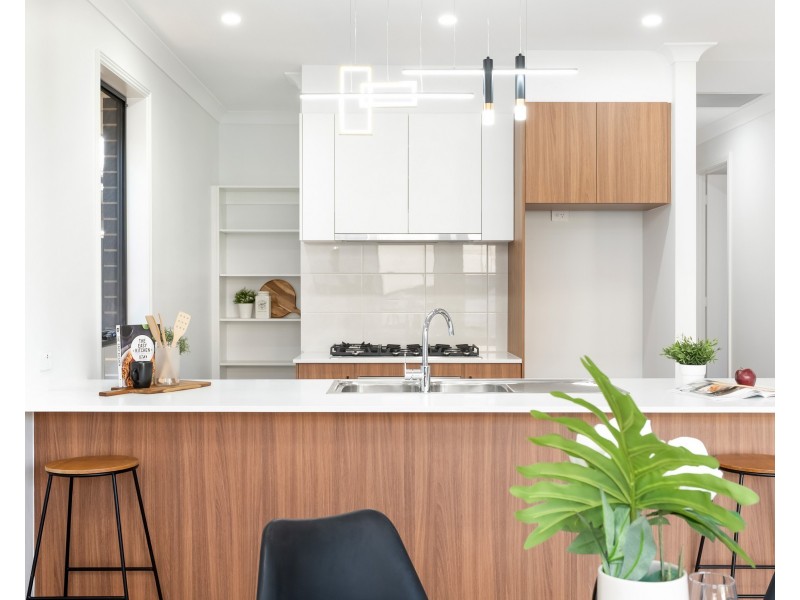 5 Raylene Court, Blakeview SA 5114