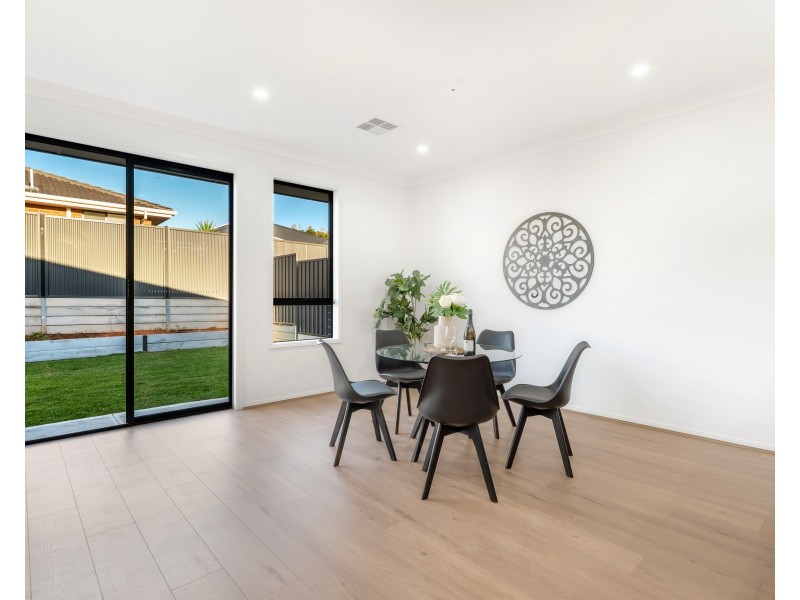 5 Raylene Court, Blakeview SA 5114