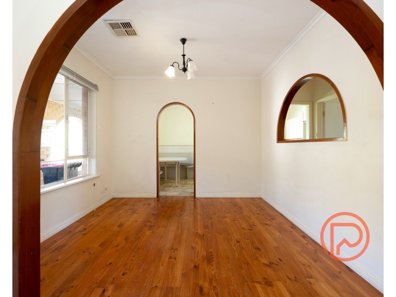 7 Linton Road, Para Hills SA 5096